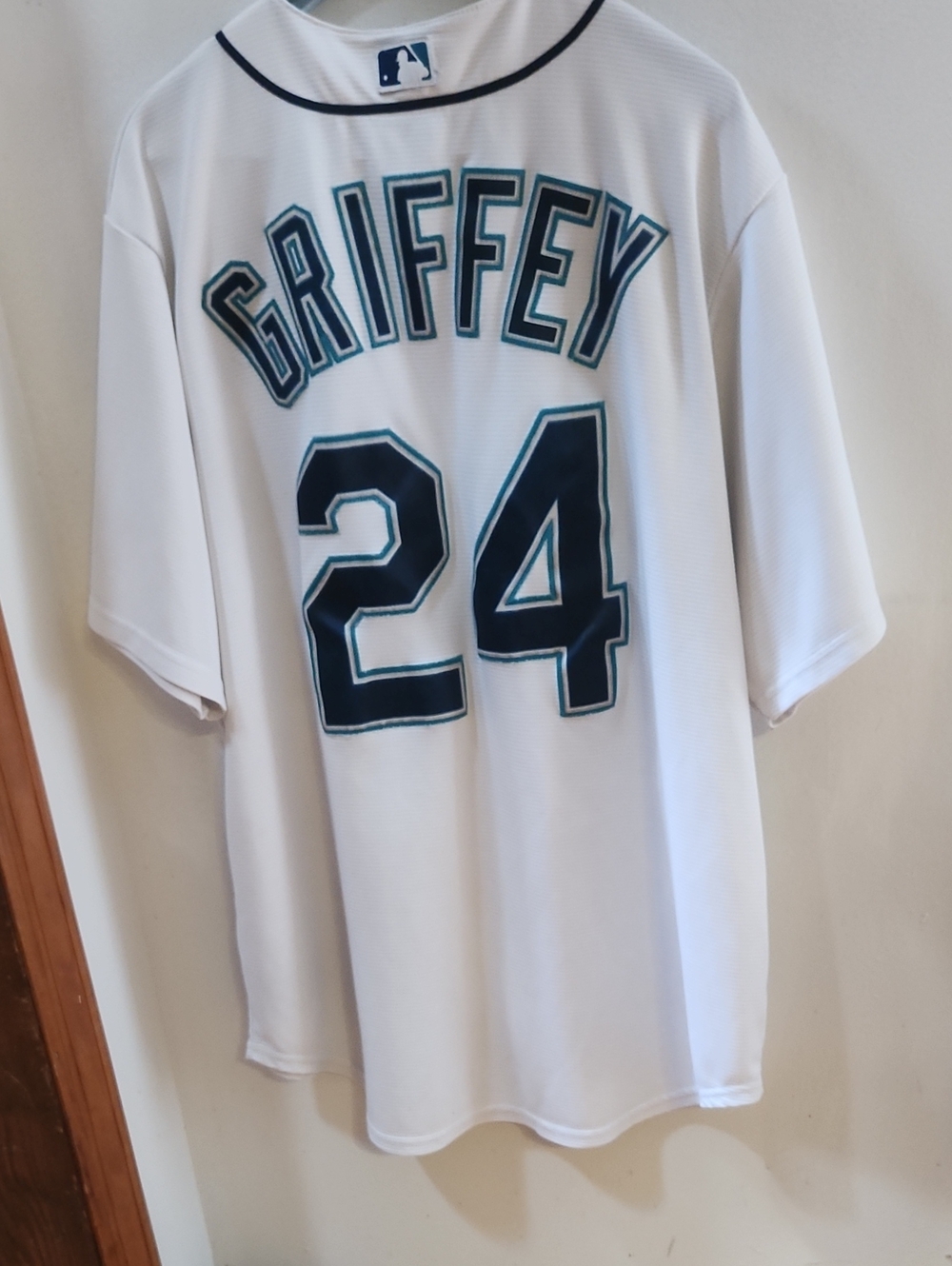 Nike Men’s White Griffey #24 Baseball Jersey with Navy Accents